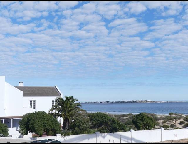 4 BEDROOM HOUSE FOR SALE IN GOLDEN MILE